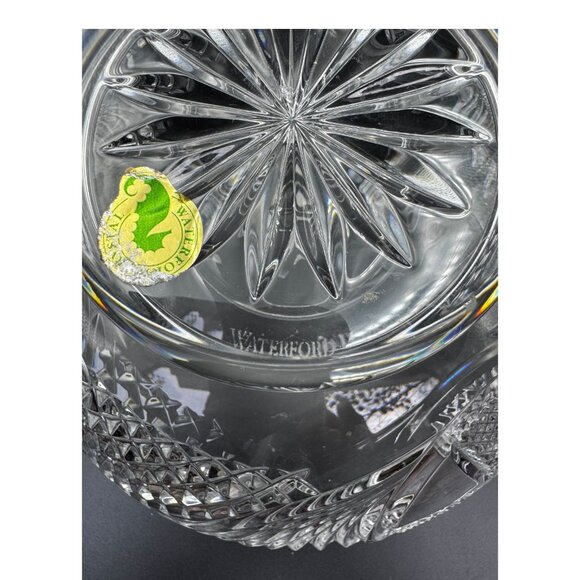 Waterford Cut Crystal The Heritage Of Ireland 10" Bowl With Scalloped Edge - Picture 8 of 11
